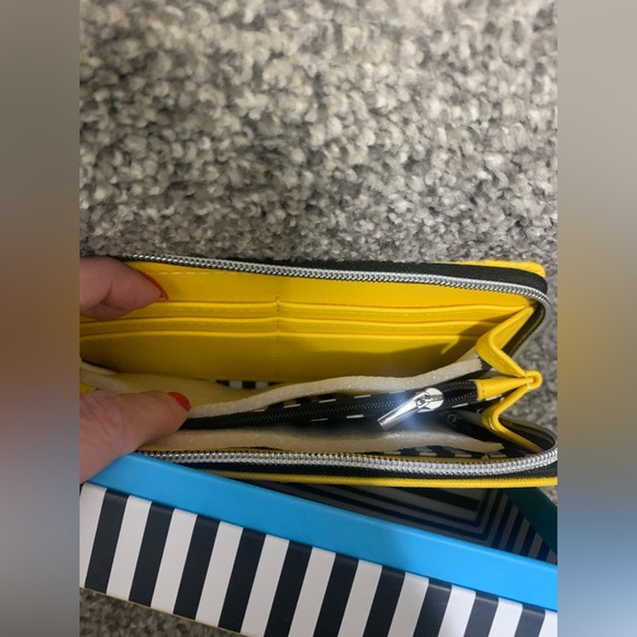 NWT Marc Tetro Dachshund Dog Wallet - Picture 3 of 5